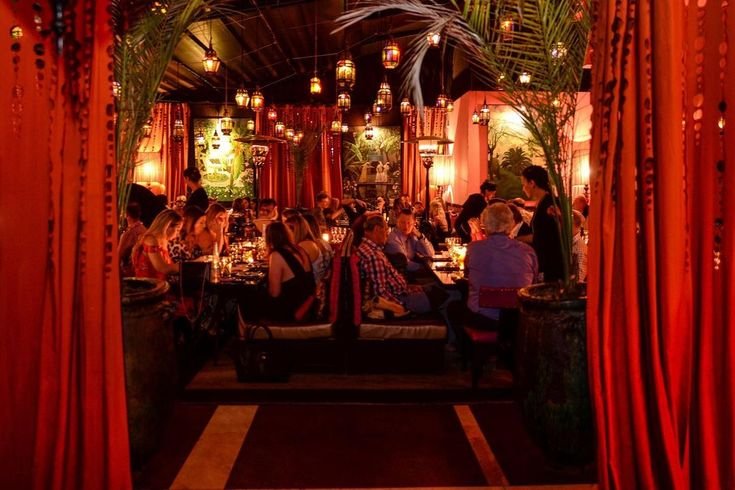 Diner Spectacle Au Restaurant Comptoire Darna